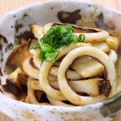 綾キノコとイカのガーリック炒め