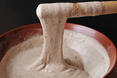 自然薯を使用した御膳は当店こだわりの逸品