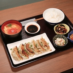 焼き餃子定食