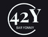 Bar 42Y ヨンニーのロゴ