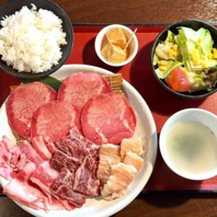 ★好みで選べてしっかり満腹になれる焼肉ランチを満喫★