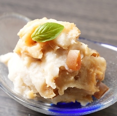 里芋と奈良漬のポテトサラダ