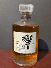 響 17年 700ml