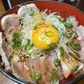 料理メニュー写真 セラちゃんのレア焼豚丼