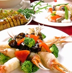 ボリューム満点・お手頃価格！龍凰飯店自慢のコースは飲み放題付4000円～