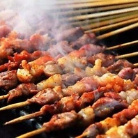 中国屋台では定番の臭みのないラム串