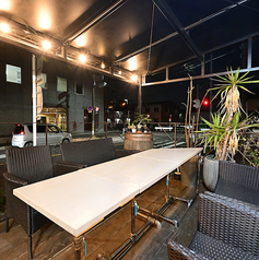 6名様のテラステーブル席です。