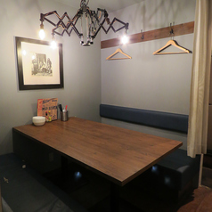 【6名様用半個室】ゆったり座れるソファ席です