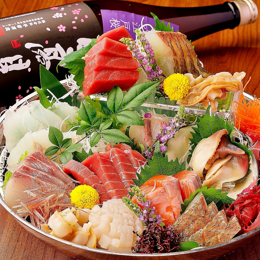 海蔵名物刺身盛り「1408円～」！鮮度とボリュームが自慢です。