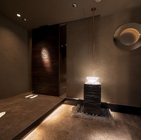 完全個室と落ち着いた和空間