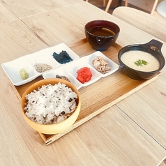 厳選あわせ味噌のとろろ御膳