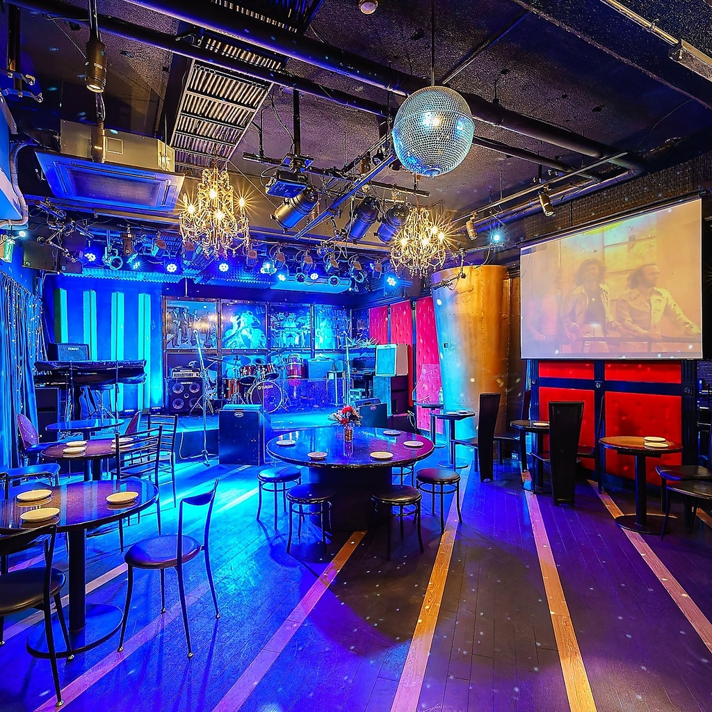 仕切り無しの開放的な店内！ライブ、パーティー… 様々なシーンに最適！