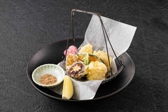 佐渡産マフグの白子と季節野菜の天ぷら