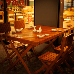 《開放感のあるテラス席》【2名様から4名様】デートや女子会などにおすすめのお席です。