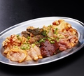 料理メニュー写真&nbsp;ホルモン盛り合わせ