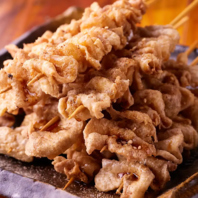 ◆どんなお酒にも合う”鶏皮棒” 10本盛り2,000円◆