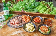 神戸サムギョプサル 三宮店の特集写真