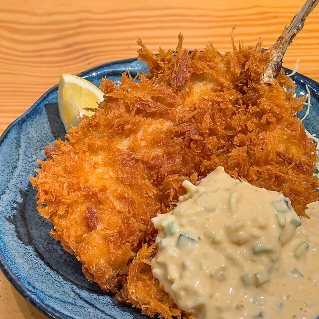 【1日10食限定】オープン当初から愛され続ける名物「生アジフライ」