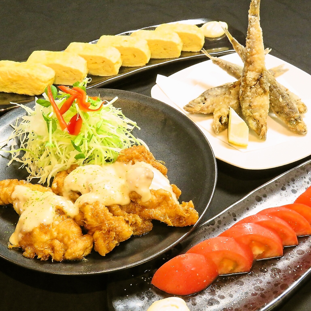 焼肉店には珍しい！チキン南蛮やコロッケなど揚げ物もご用意ありますのでお子様もお楽しみ頂けます！