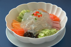 板春雨に野菜のせゴマ辛酢ソースかけ