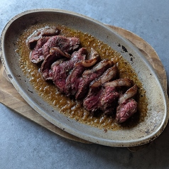 十勝牛ロースとビーフのガーリック風味