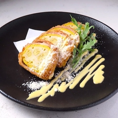 豚バラで巻いた辛子レンコンのカツレツ マスタードソース