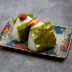 おにぎり(梅・鮭)