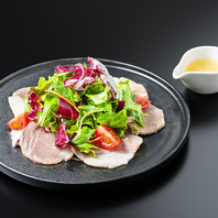 お酒に合う肉・野菜を中心としたお料理が豊富♪