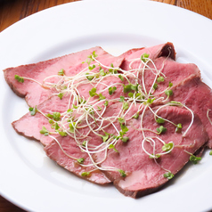 黒毛和牛のローストビーフ　