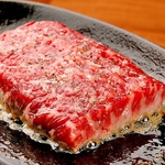 仙台名物『牛タン焼き』や絶品『仙台牛の鉄板ステーキ』など、厳選素材をお楽しみいただけます！！