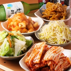 韓国料理モンシリ 新宿 歌舞伎町店の特集写真