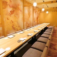 【古都・京の雰囲気】 落ち着いた上質個室空間を完備！