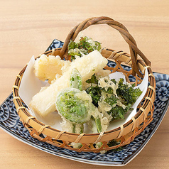 山菜天布羅盛り