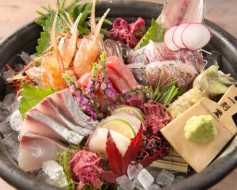 毎日市場から新鮮な海鮮・野菜を直送☆彡毎日変わる旬のおすすめメニューを要チェック