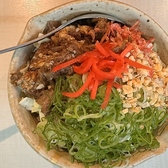 焼酎好きの店主が、自慢のもんじゃや鉄板焼きに合う銘柄を20種類以上厳選しました♪季節ごとに最も美味しくなる旬の焼酎も取り揃えており、訪れるたびに新しい味に出会えるのが魅力です◎焼酎好きにはたまらないラインナップを、落ち着いた空間で心ゆくまでご堪能ください。