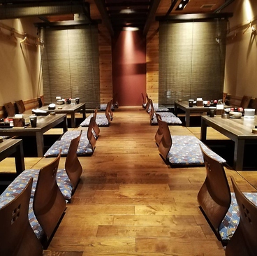 黒崎再生酒場の雰囲気1