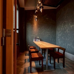 個室あります。お電話にて直接お問い合わせくださいませ。