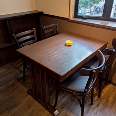 2～4名掛け1席のみ