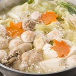 あっさり水炊き！いいお出汁が出ています！最後に雑炊がおすすめです！
