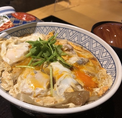 一番人気、自慢の親子丼