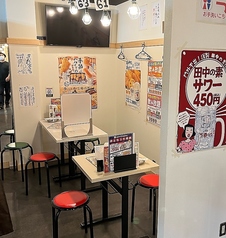 串カツ田中 すすきの店の雰囲気3