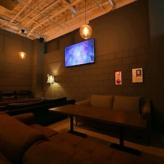 女子会、記念日、誕生日会など、プライベート空間でお食事をお楽しみ頂けます。※写真は系列店舗です。