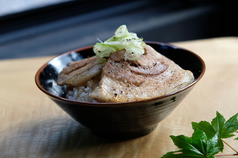 ミニ炙りチャーシュー丼