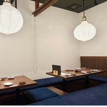 最大14名でご利用頂ける半個室。上質な空間で喝采自慢の刺身、料理をお楽しみください。