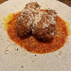 北海道産ズワイ蟹の蟹クリームコロッケ~フランスの岩塩とパルメザンチーズ~