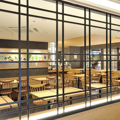 都野菜 賀茂 大阪駅店の雰囲気1