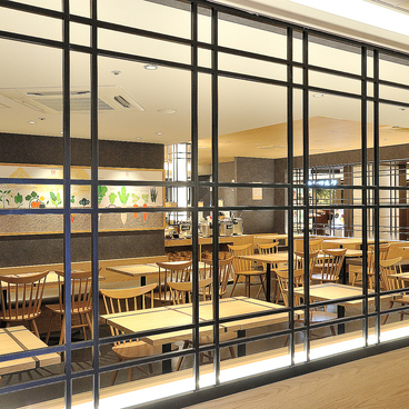 都野菜 賀茂 大阪駅店の雰囲気1