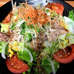 おまかせ伊蔵サラダ