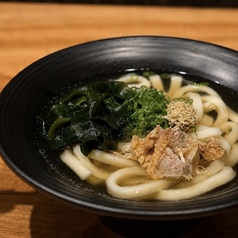 ワカメかすうどん