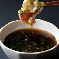 自家製豆冨入りのオリジナル豆乳だしで絶品しゃぶしゃぶ